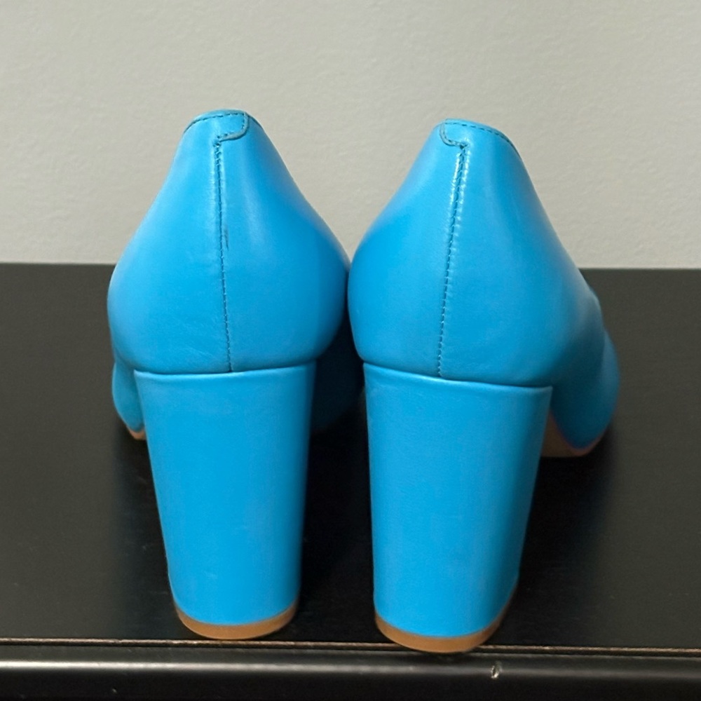 Nine West Blue High Heel Pumps - Picture 5 of 6